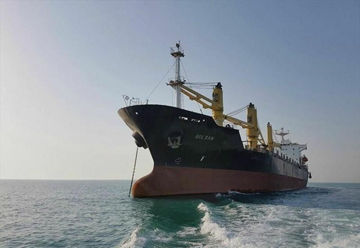 کشتی اعزامی ایران به آب های ونزوئلا رسید